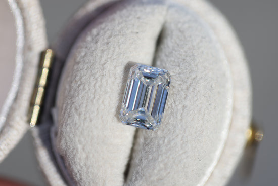1.61ct emerald cut lab diamond, E/VS1