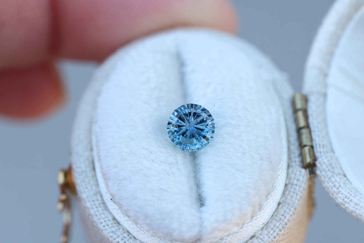1.08ct round blue sapphire - Starbrite cut by John Dyer