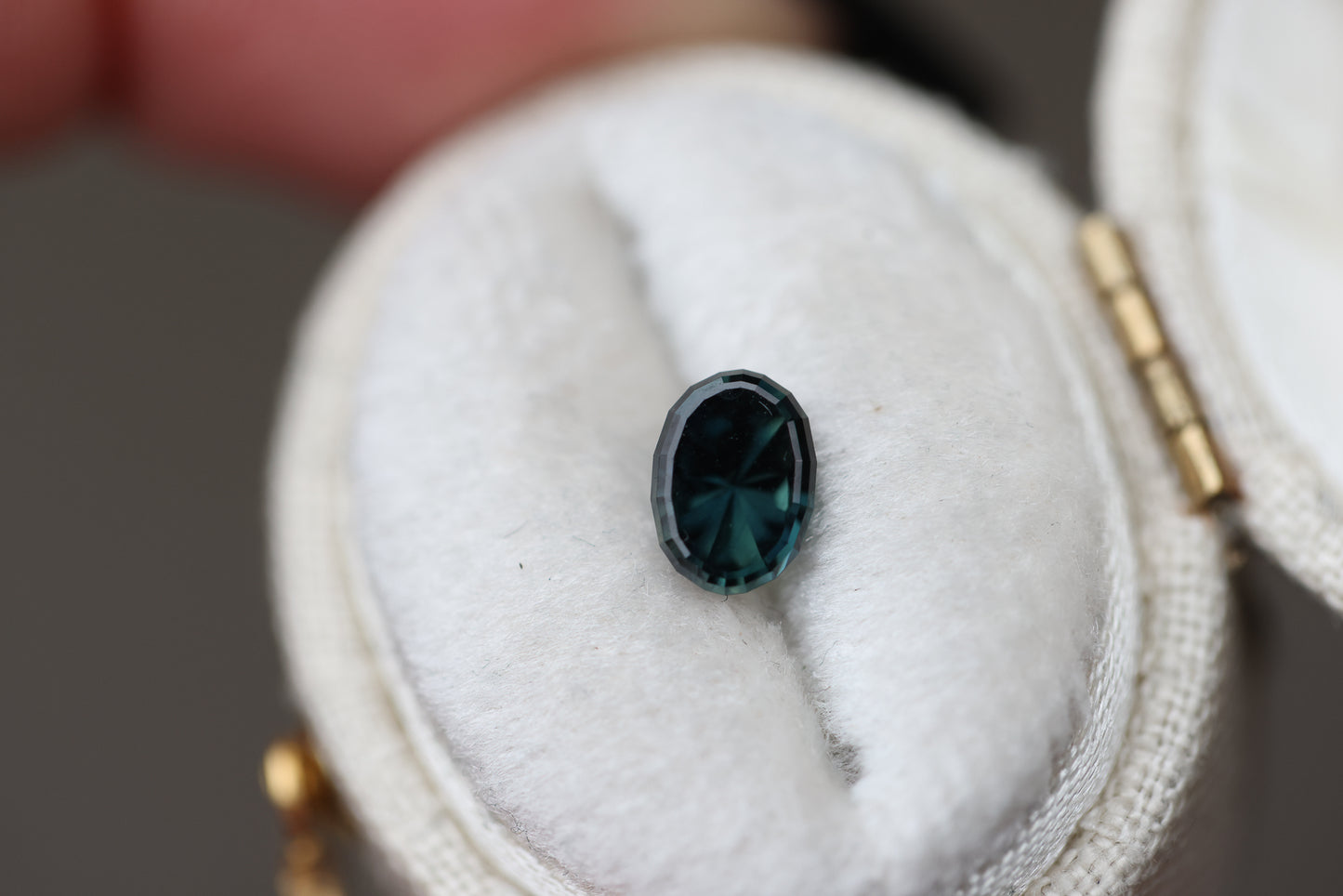 Load image into Gallery viewer, 1.15ct oval deep dark green teal sapphire - Regal Radiant by John Dyer
