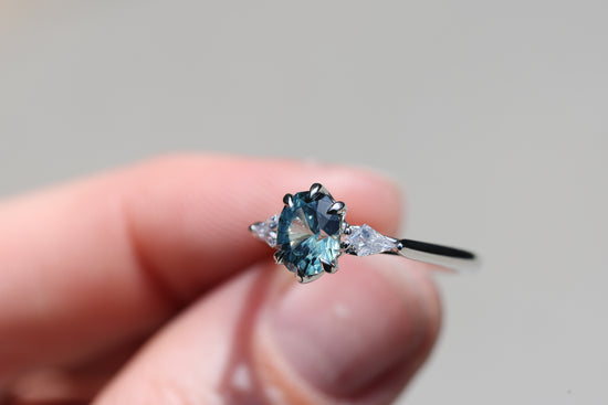 Ready to ship, size 7 Platinum, Artemis setting with Earth Treasury sapphire