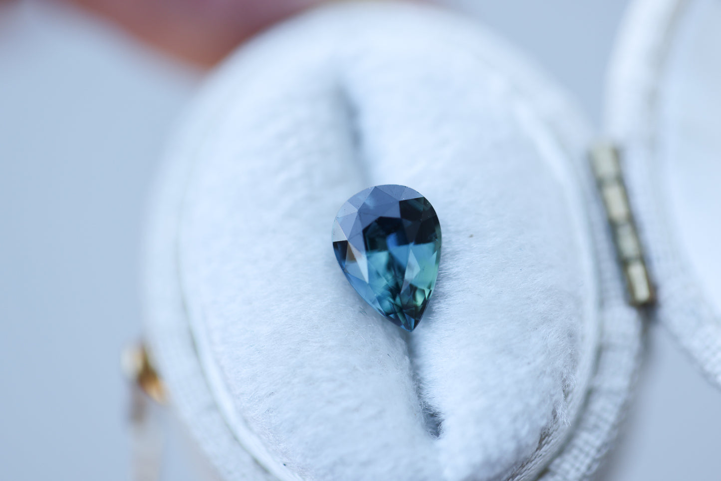 Load image into Gallery viewer, 1.69ct pear deep blue teal sapphire
