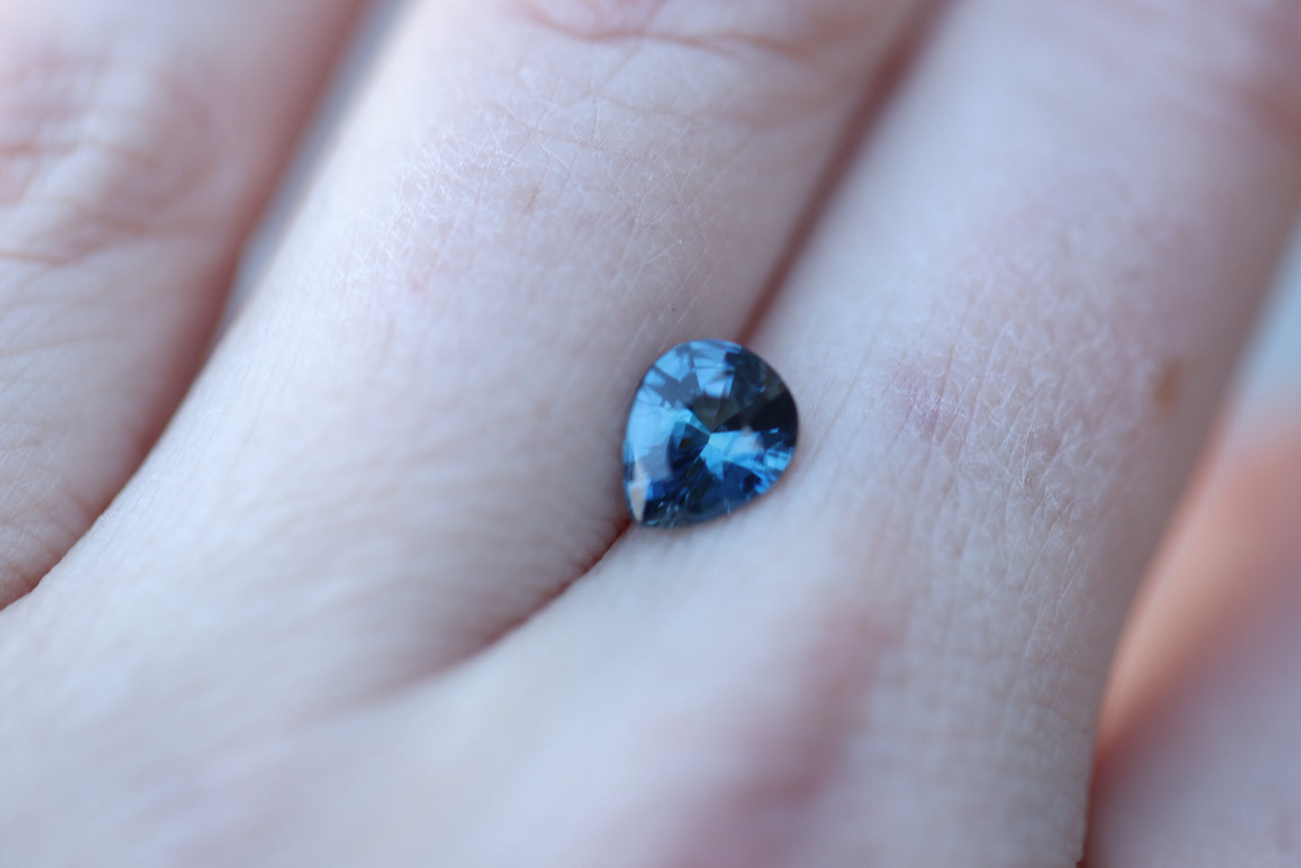 Load image into Gallery viewer, 1.44ct pear blue sapphire

