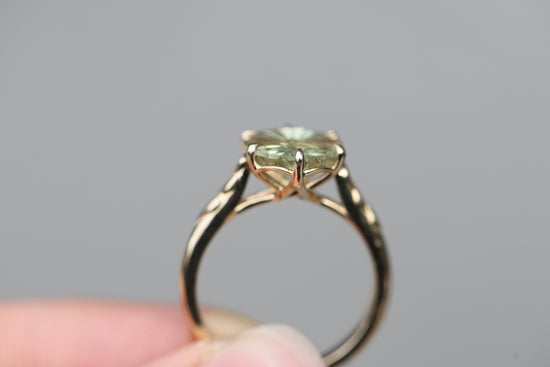 READY TO SHIP- Size 7, 14k Yellow Gold Mirkwood