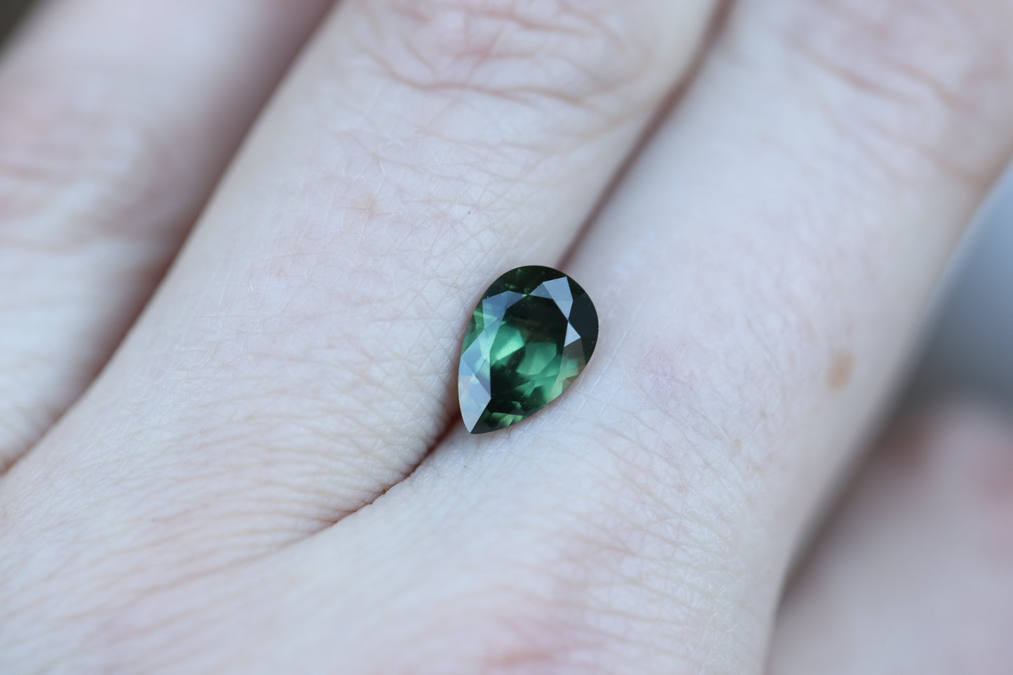 2.01ct pear green sapphire