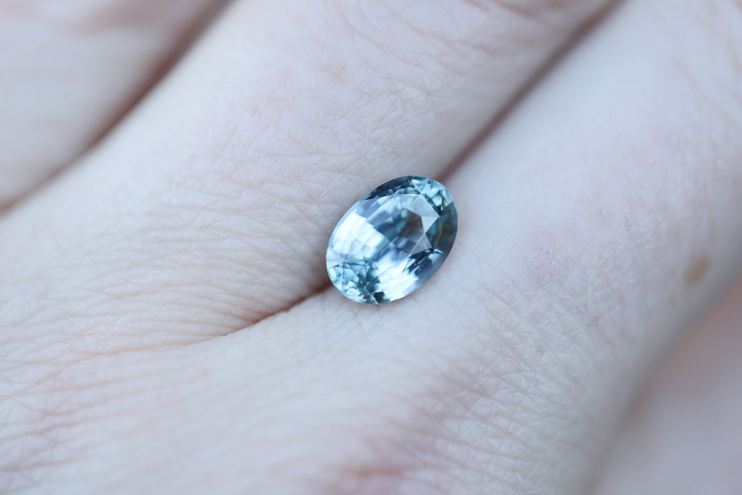 2.54ct oval light blue sapphire