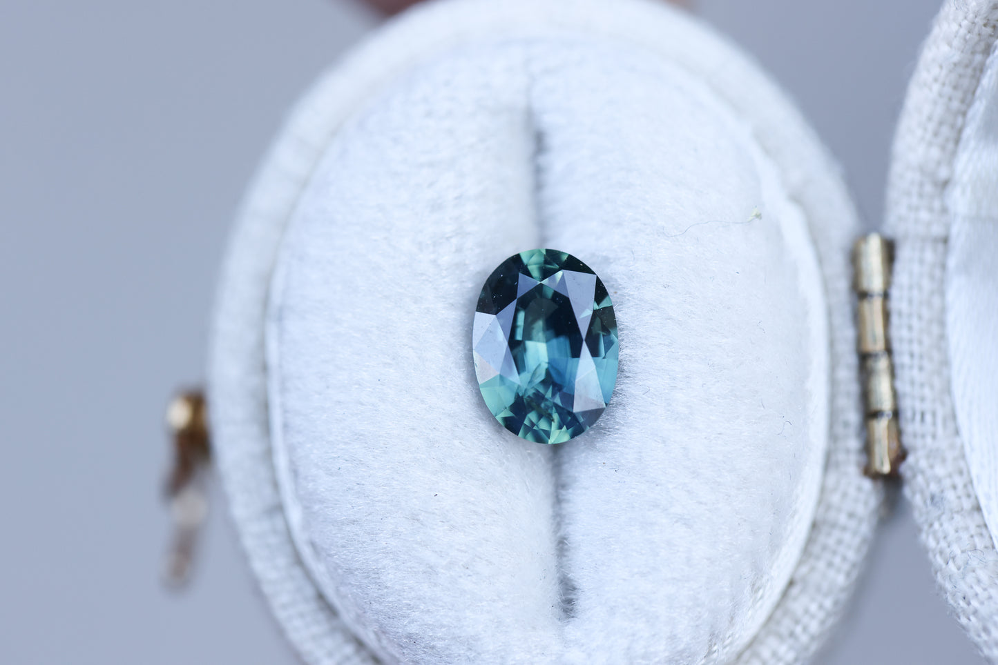 1.42ct oval blue teal sapphire