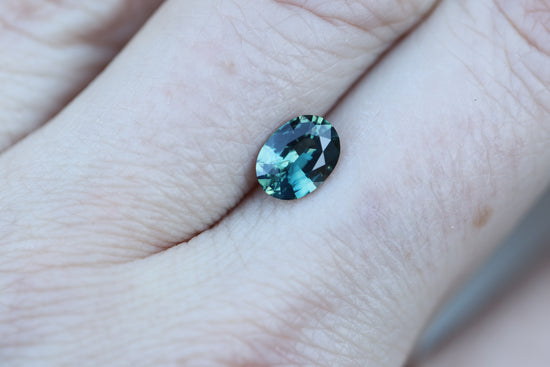 1.42ct oval blue teal sapphire