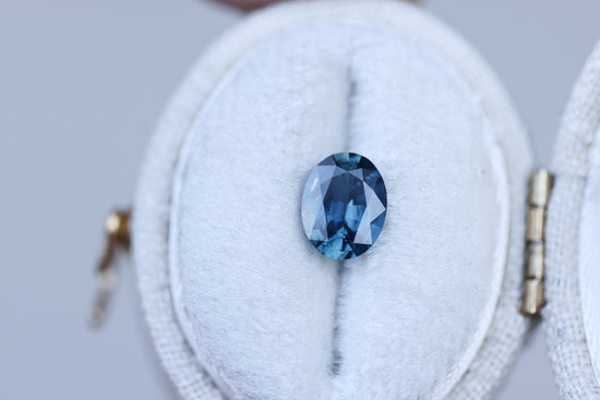 1.09ct oval blue teal sapphire