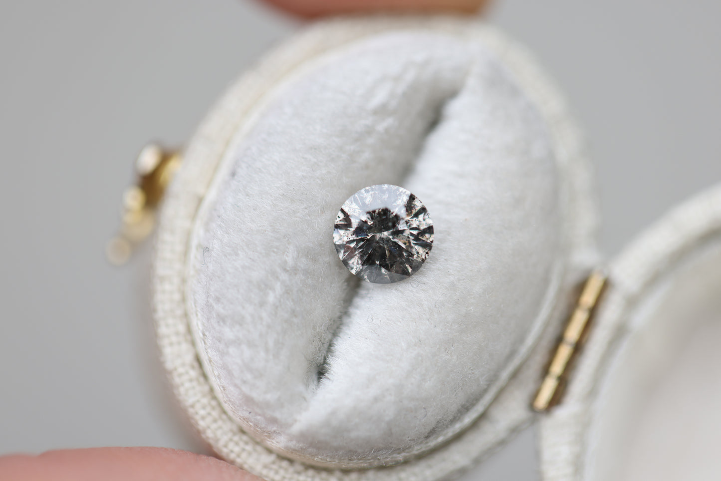 1.04ct round salt and pepper diamond