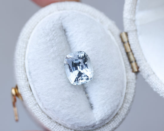 2.3ct cushion cut light blue/silver sapphire