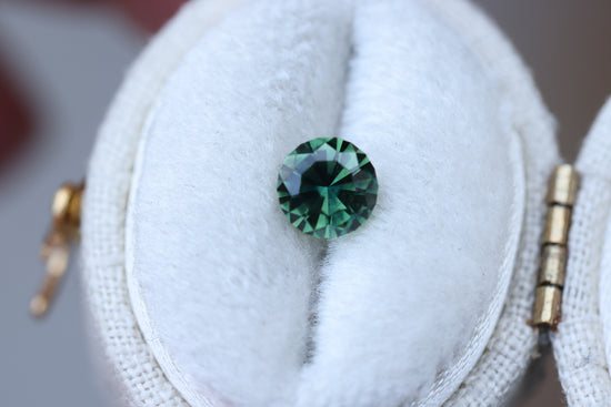 1.18ct round green sapphire - Regal Radiant cut by John Dyer