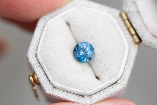 1.15ct round medium blue sapphire