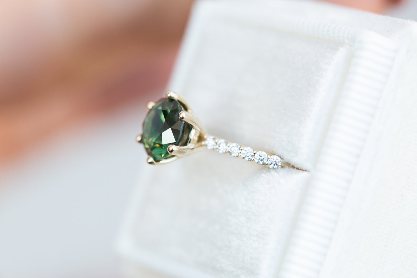 The Arya with green sapphire