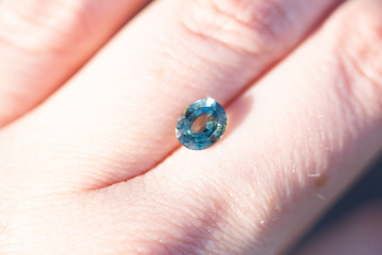 1.43ct oval teal sapphire