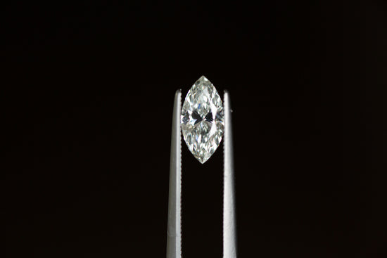 Load image into Gallery viewer, .9ct VVS1, H marquise lab diamond
