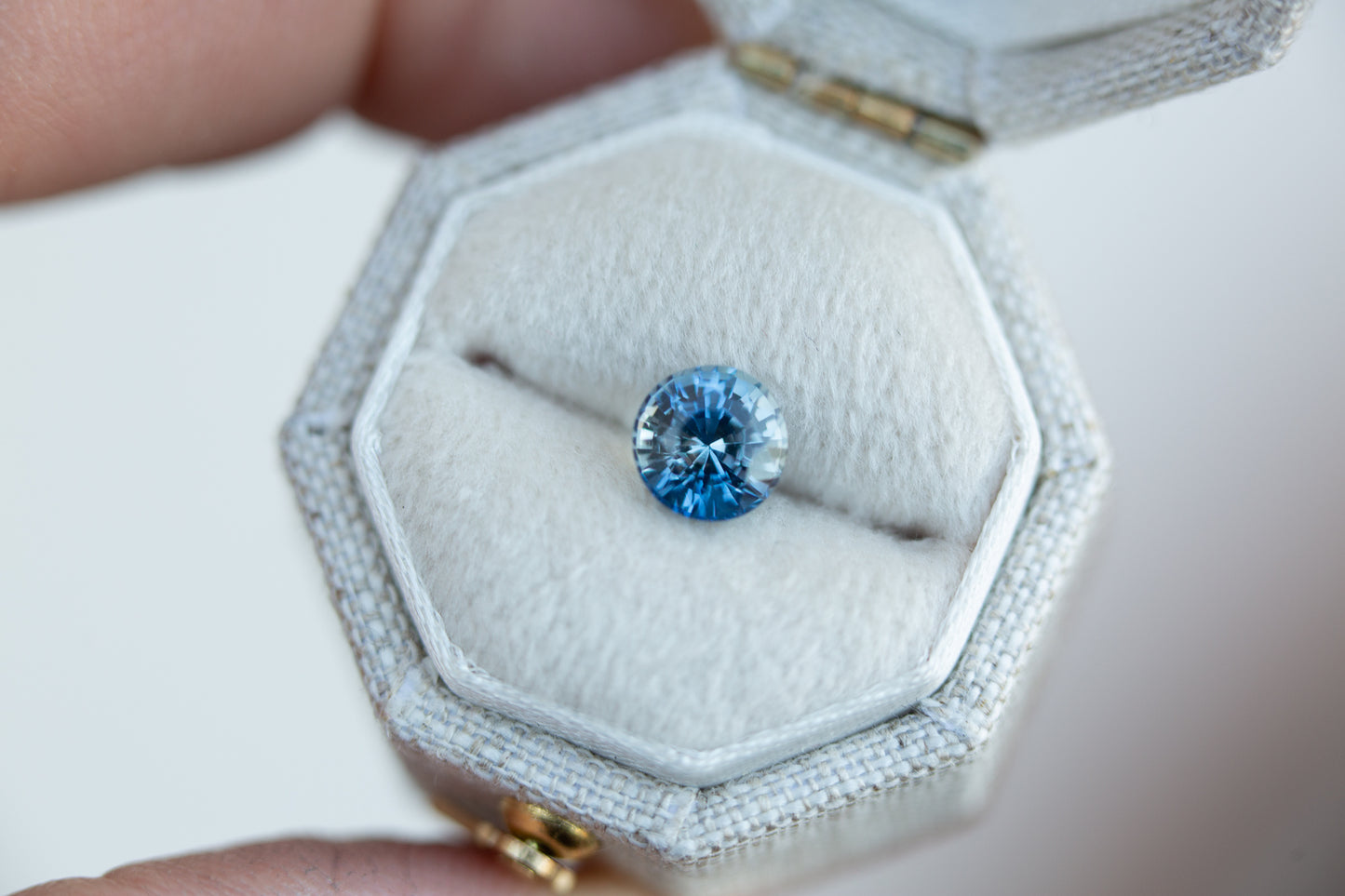 1.23ct round blue sapphire