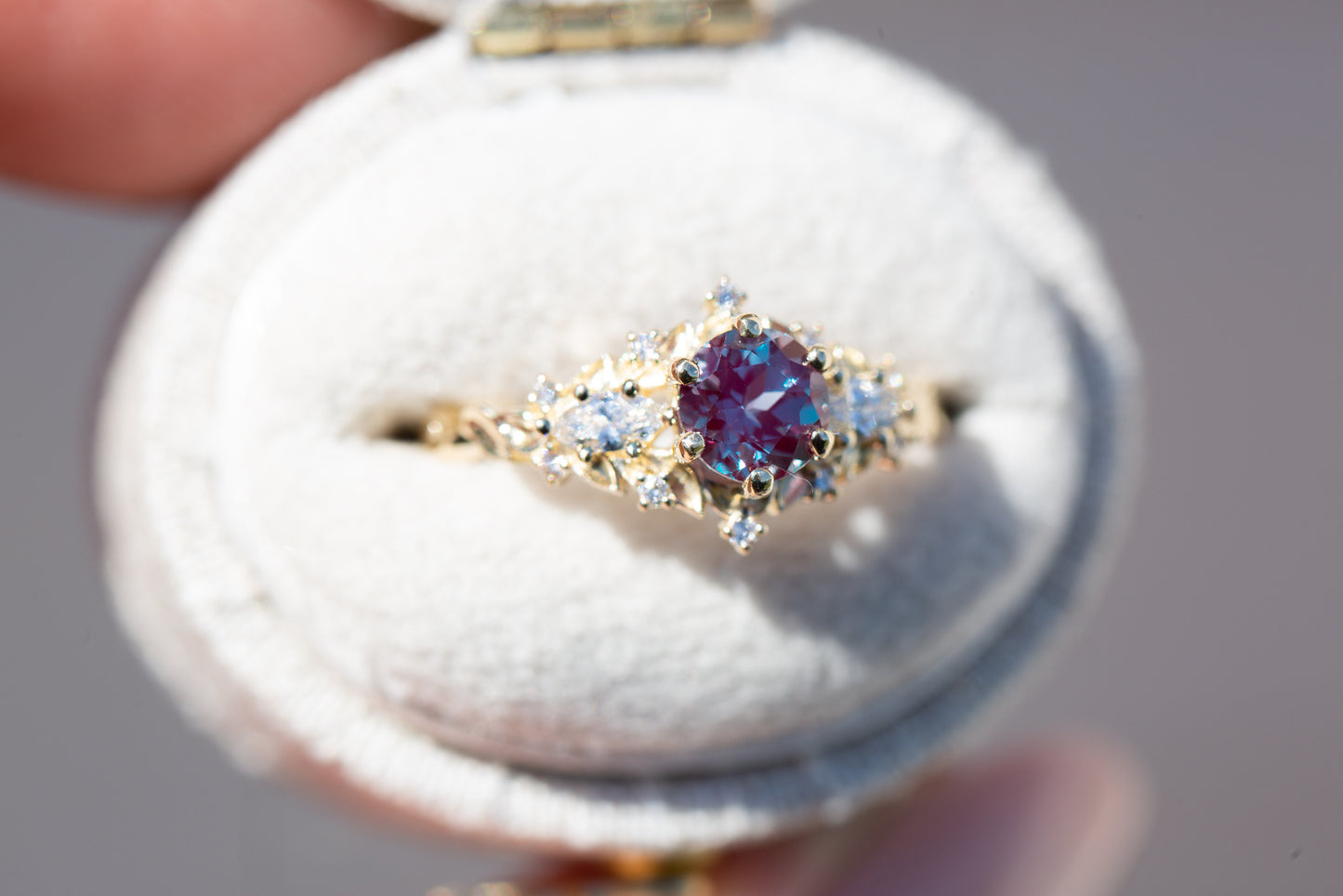 Load image into Gallery viewer, Briar rose three stone with round alexandrite
