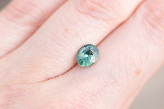 1.53ct oval teal green sapphire