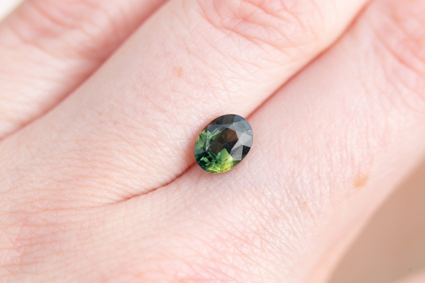 1.61ct oval green sapphire