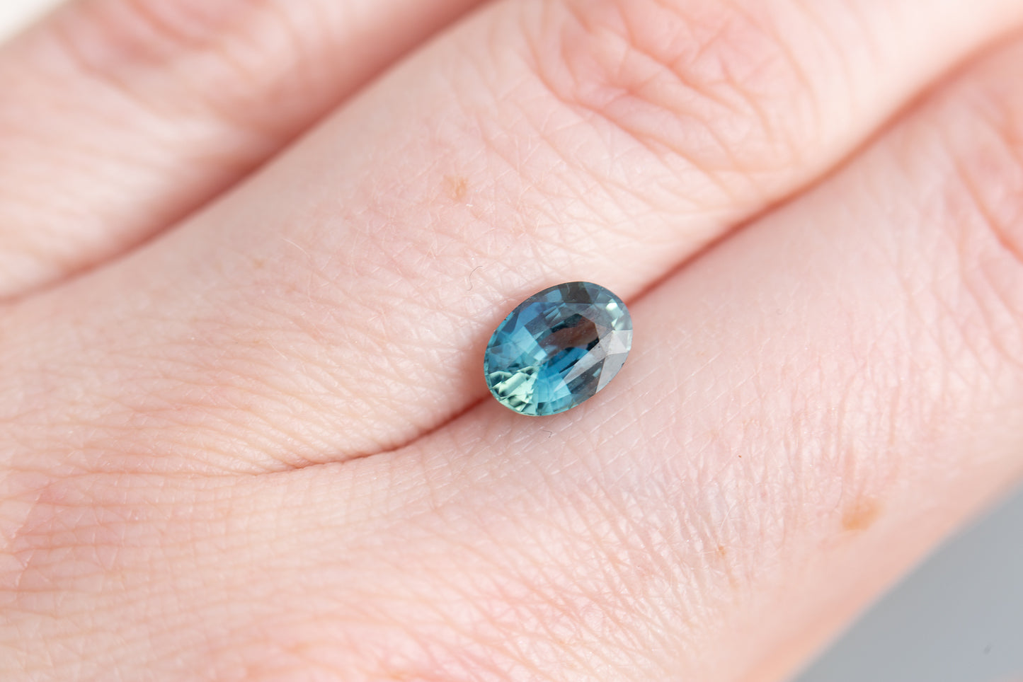 1.51ct oval blue green sapphire