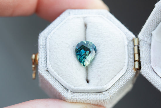 Load image into Gallery viewer, 1.71ct pear parti blue green sapphire
