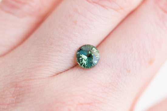 1.66ct round green teal sapphire