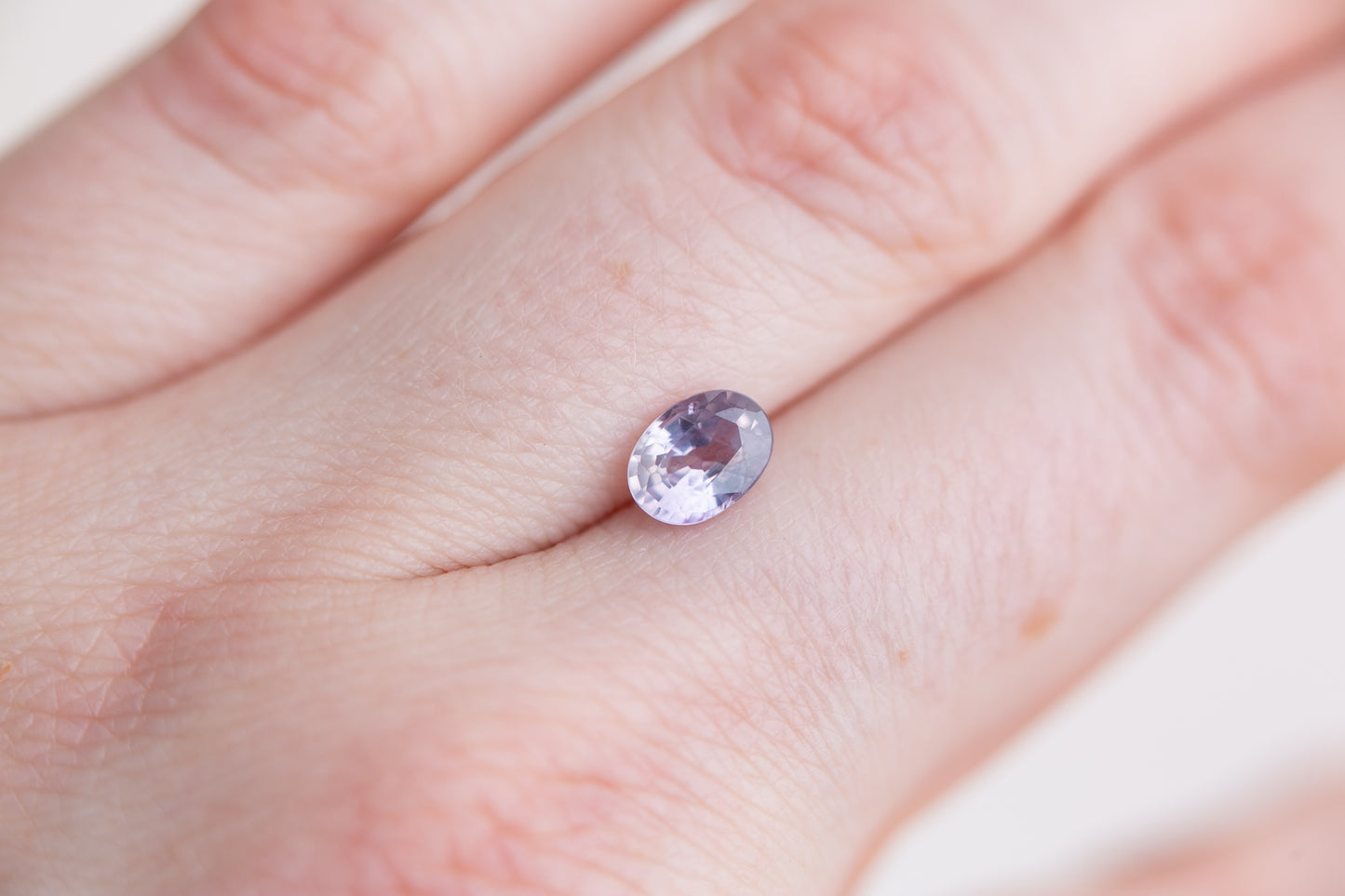 1.13ct oval opalescent light purple/pink sapphire