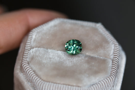 ON HOLD FOR L 1.85ct oval green sapphire