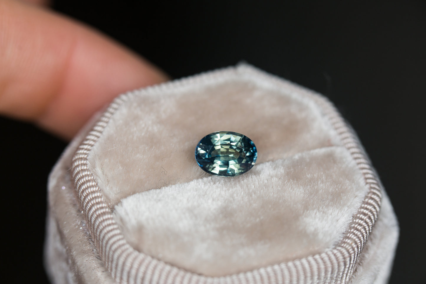 2.01ct oval parti blue green sapphire