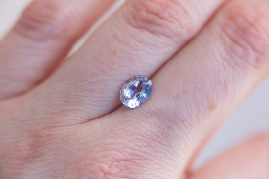 Load image into Gallery viewer, 1.74ct oval lavender sapphire
