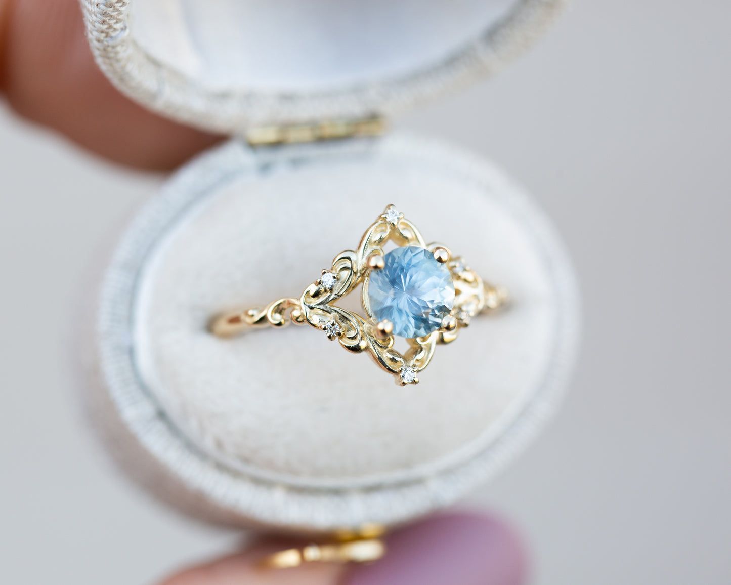 Aurora setting with round Montana sapphire