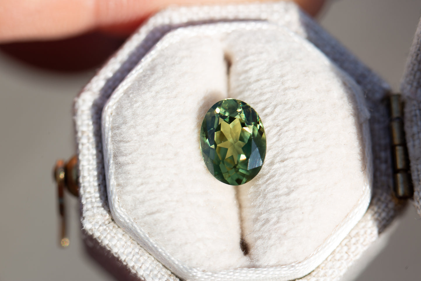 Load image into Gallery viewer, 1.75ct oval green sapphire
