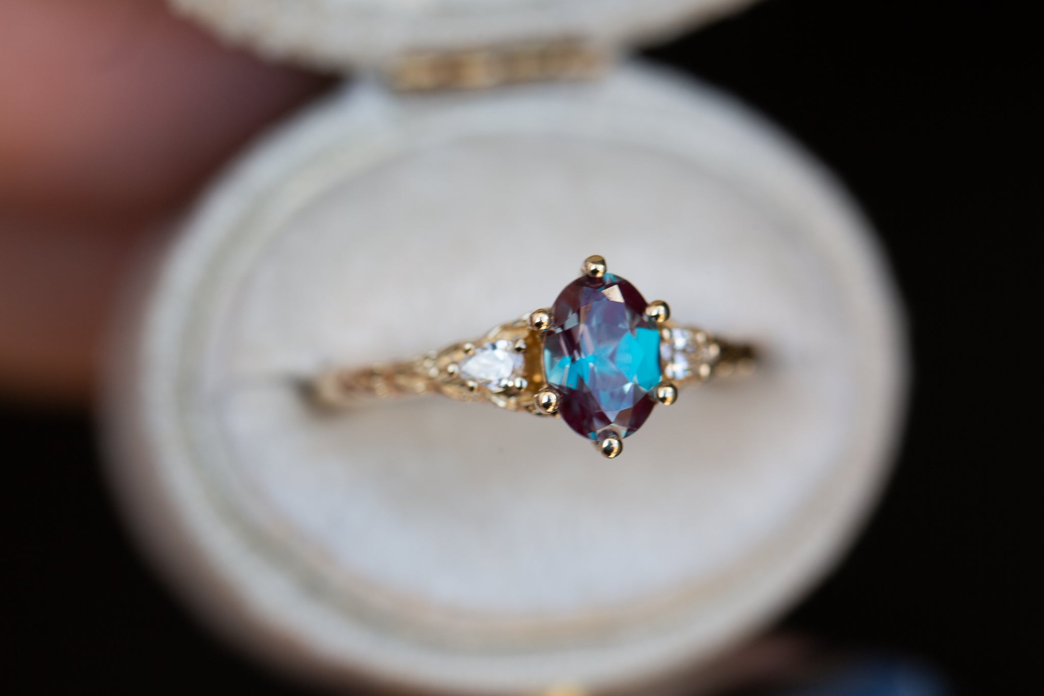 Aspen setting with oval lab alexandrite 6 prongs – Oore Jewelry