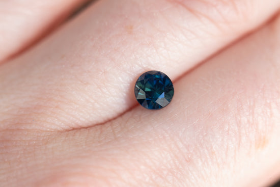 1.17ct round deep dark blue sapphire