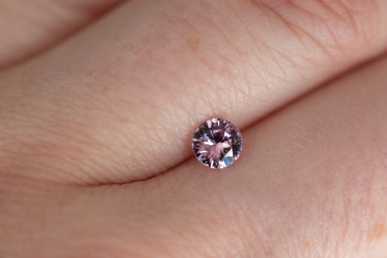 .5ct round pink mauve sapphire