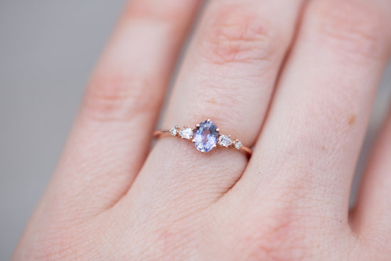 Load image into Gallery viewer, Five stone ring with oval lavender sapphire
