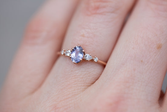 Load image into Gallery viewer, Five stone ring with oval lavender sapphire
