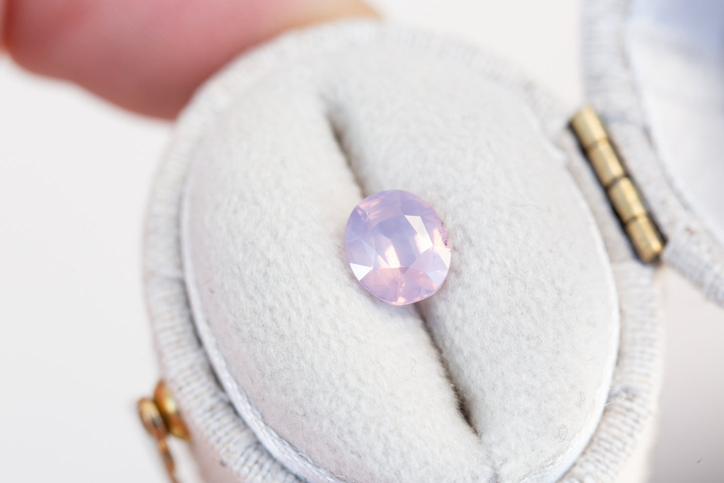 1.04ct oval opalescent light pink sapphire