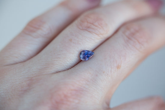 Load image into Gallery viewer, .98ct pear purple umba sapphire

