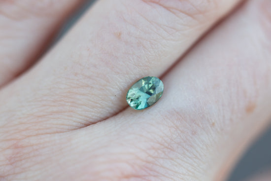 1.1ct oval green teal sapphire