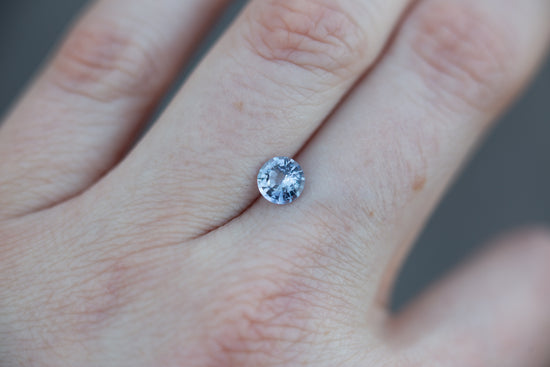 1.05ct round light blue sapphire