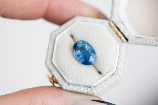3.52ct oval blue sapphire