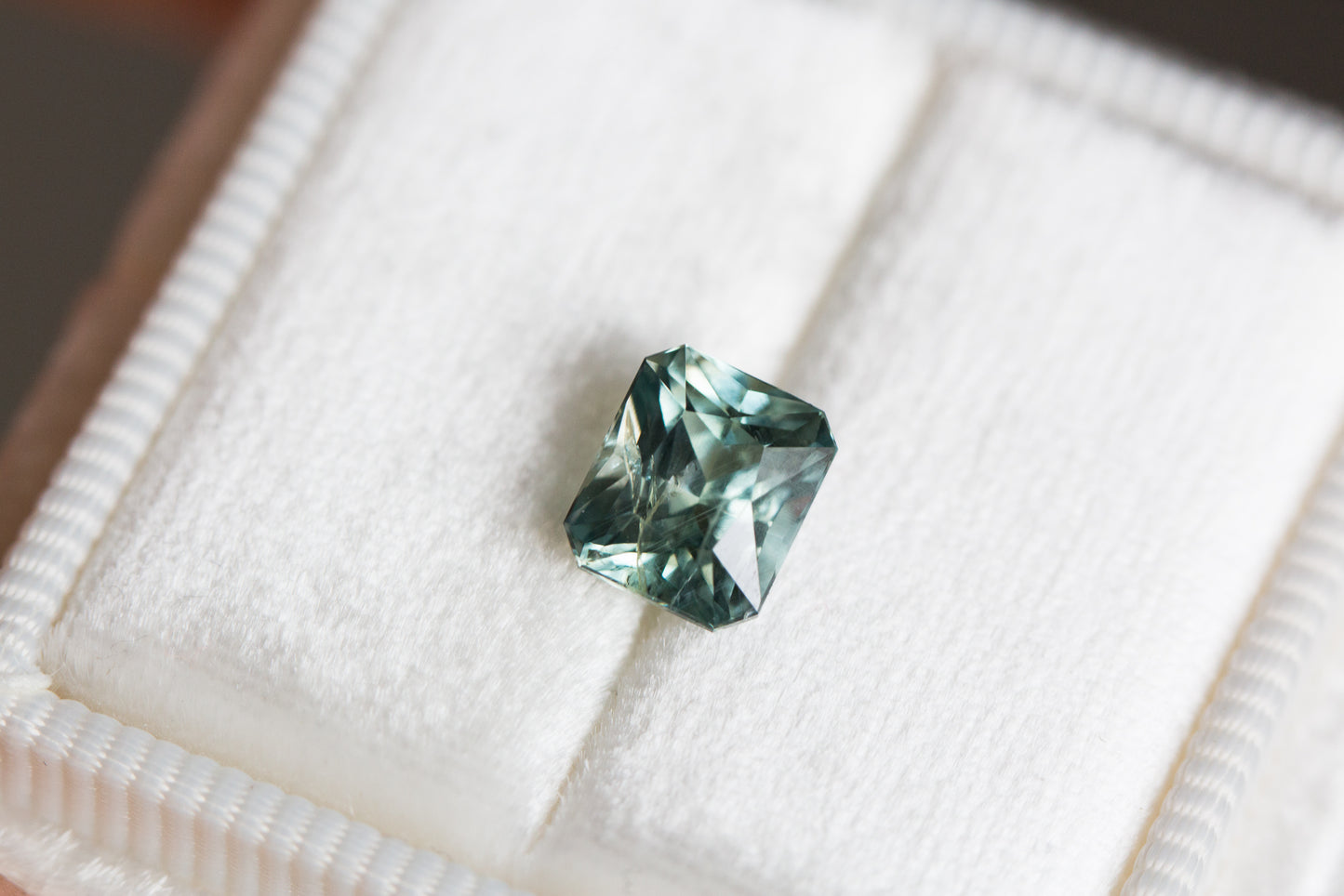 Load image into Gallery viewer, 2.05ct teal radiant cut Montana sapphire
