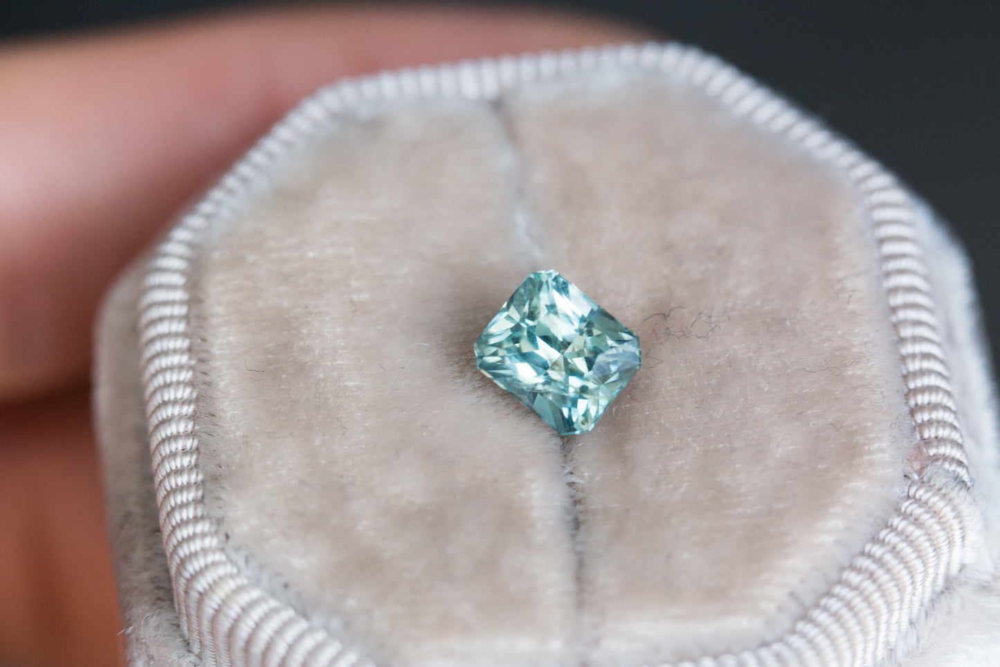 Load image into Gallery viewer, 2.05ct teal radiant cut Montana sapphire
