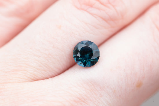 Load image into Gallery viewer, 1.98ct round deep teal blue sapphire
