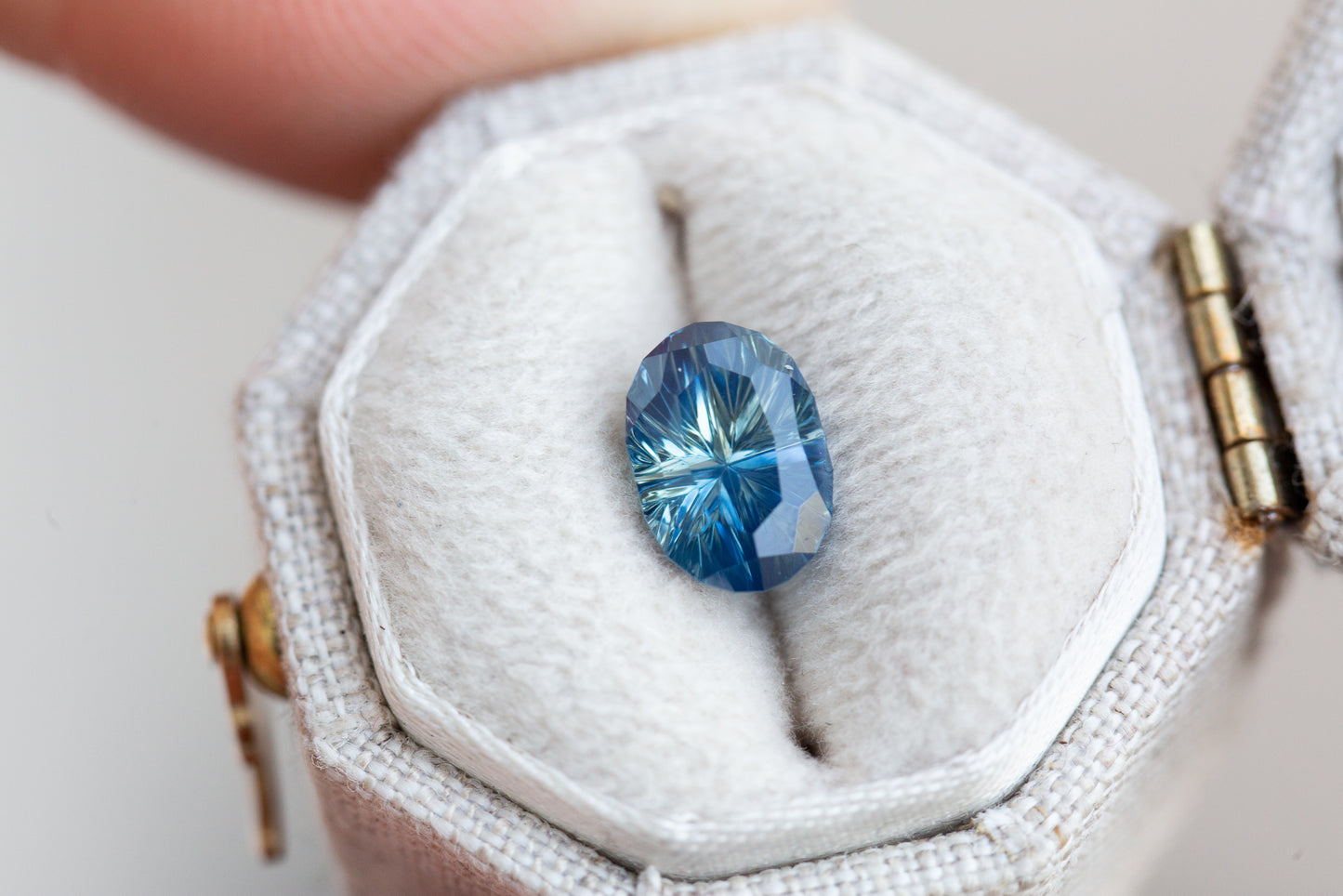 1.89ct oval blue parti sapphire- Starbrite cut by John Dyer