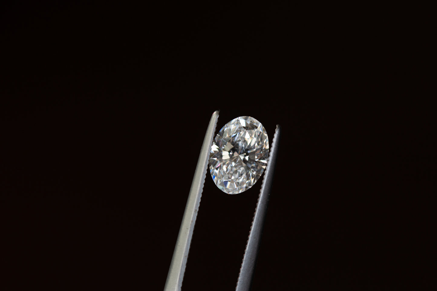 1.21ct oval lab diamond, D/VS1