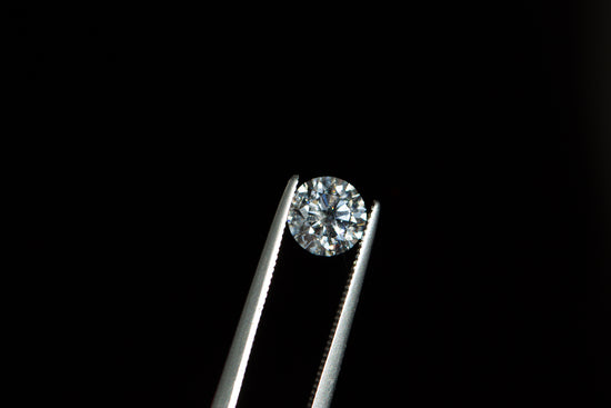 Load image into Gallery viewer, .85ct round lab diamond, D/VS1
