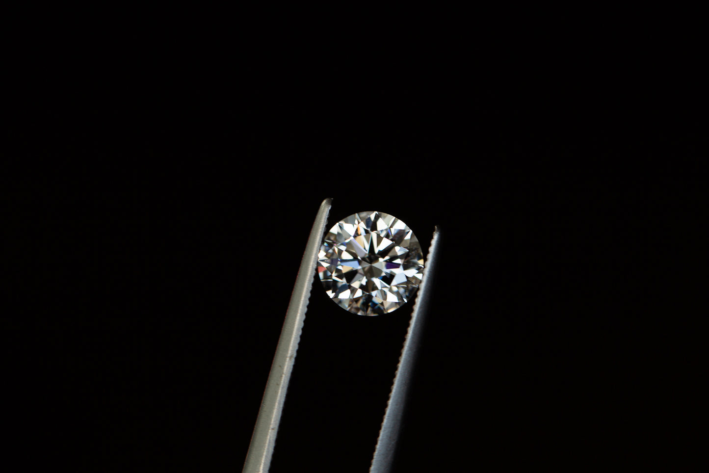 Load image into Gallery viewer, 1.27ct round lab diamond, D/VVS2
