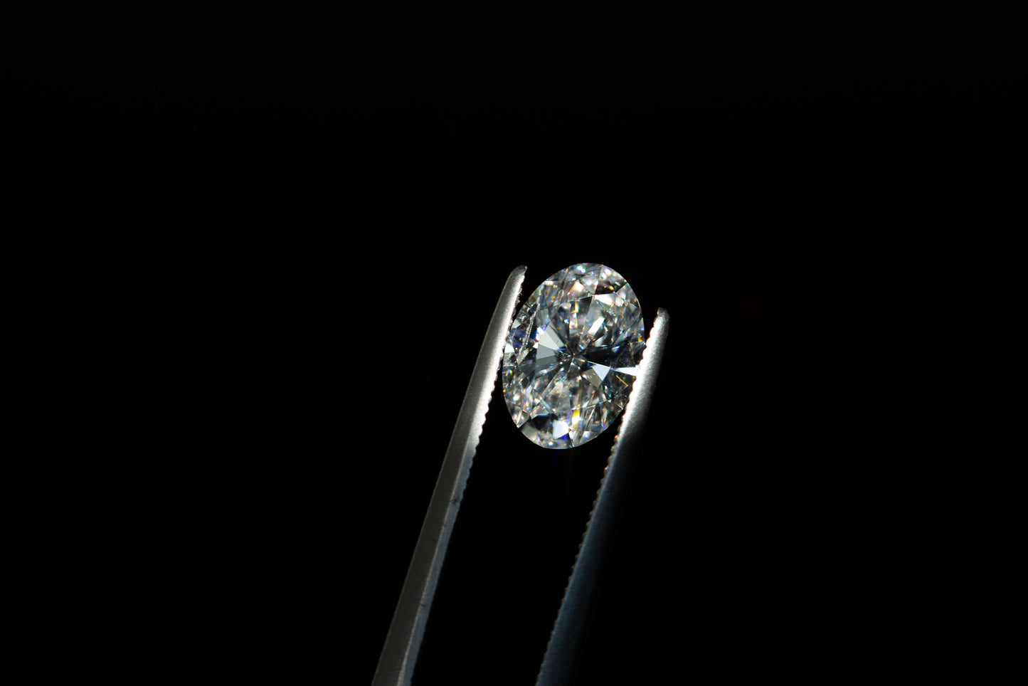 1.23ct oval lab diamond, D/VS1